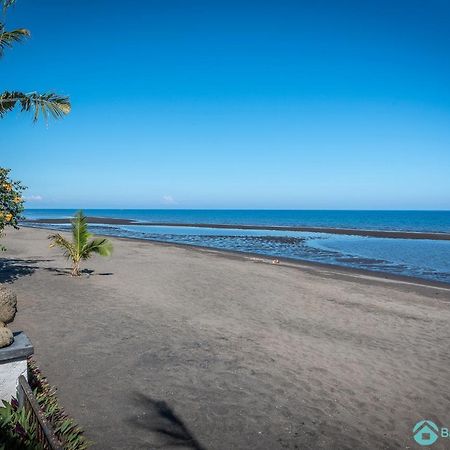 Villa Kamboja - Intimate Luxury Lovina Beach Villa Banjar  ภายนอก รูปภาพ