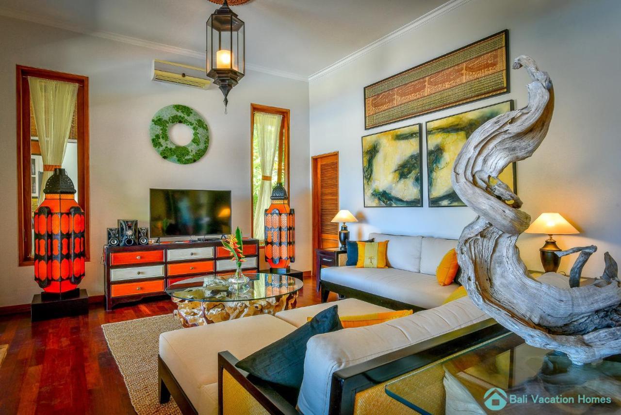 Villa Kamboja - Intimate Luxury Lovina Beach Villa Banjar  ภายนอก รูปภาพ